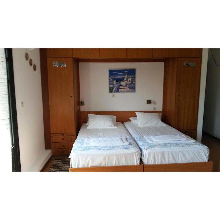 Kostas Studios Apartments - Ενοικιαζόμενα Δωμάτια Με Κουζινάκι Myrina Zewnętrze zdjęcie