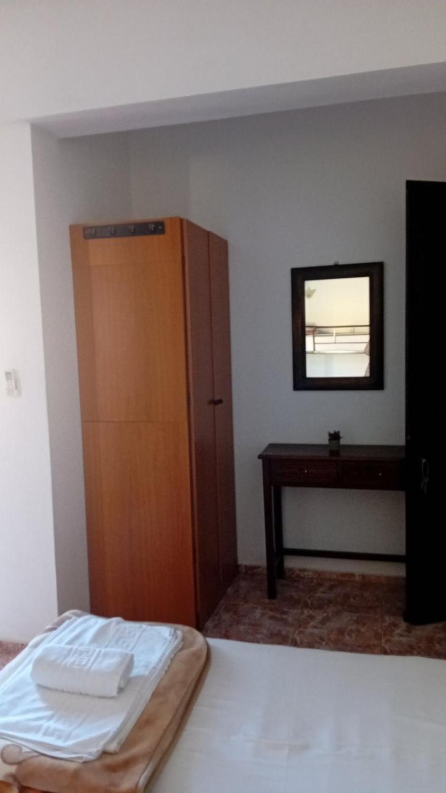 Kostas Studios Apartments - Ενοικιαζόμενα Δωμάτια Με Κουζινάκι Myrina Zewnętrze zdjęcie